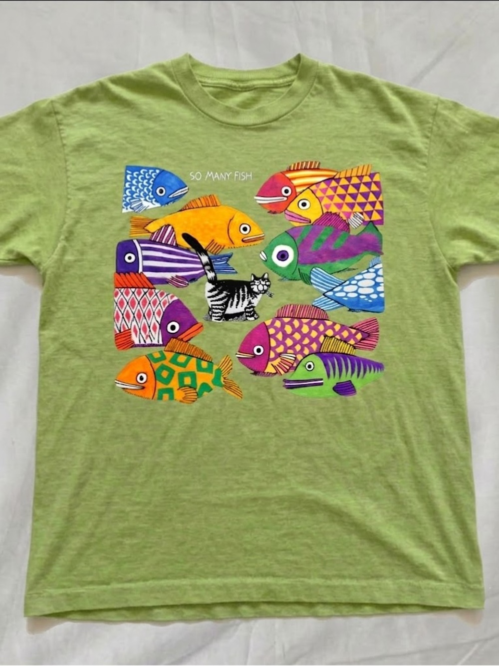 Gildan Lime Green 'So Many Fish' Colorful Graphic Tee